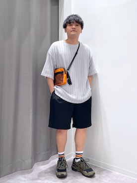 「LAKOLE（ラコレ）の楊柳ジャガードショーツ / 648305（その他パンツ、ブラック系）」を使った、むーやんさん（メンズ・169cm）の春コーディネート