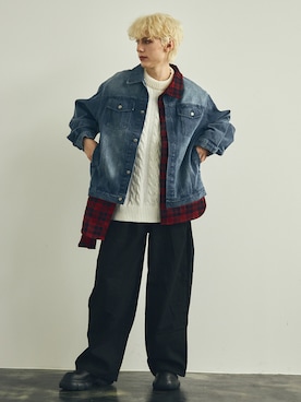 「Shoowtime（ショウタイム）のアイテム（パンツ）」を使った、Model Galleryさん（メンズ・180cm）の秋コーディネート