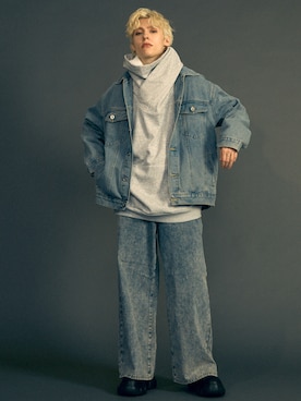 「Shoowtime（ショウタイム）のアイテム（パンツ）」を使った、Model Galleryさん（メンズ・180cm）の秋コーディネート