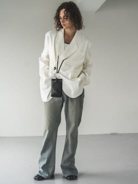 「Shoowtime（ショウタイム）のアイテム（パンツ）」を使った、Model Galleryさん（メンズ・175cm）の春コーディネート