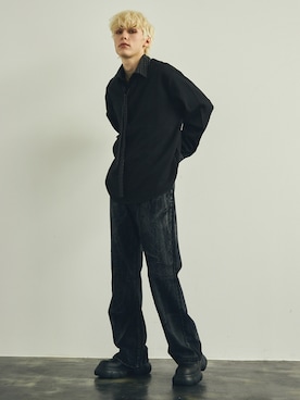 「Shoowtime（ショウタイム）のアイテム（パンツ）」を使った、Model Galleryさん（メンズ・180cm）の秋コーディネート
