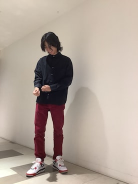 「黒シャツ」｜BRICK&SONS 天王寺ミオさん（メンズ・175cm）の春コーディネート