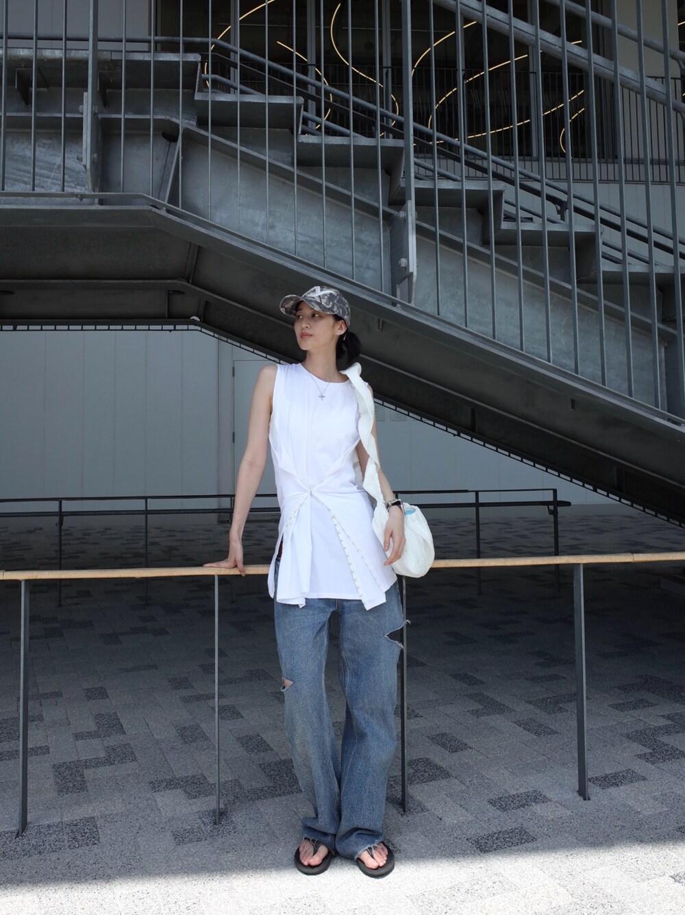 AMAIL（アマイル）の「Am cutout denim（デニムパンツ）」 - WEAR