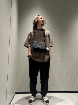 「ジョガーパンツ」｜「アイテム（財布/小物）」を使った、まるてぃさん（メンズ・172cm）の夏コーディネート