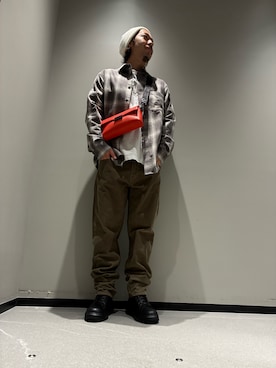「ARMANI EXCHANGE（アルマーニエクスチェンジ）のアイテム」を使った、まるてぃさん（メンズ・172cm）の秋コーディネート