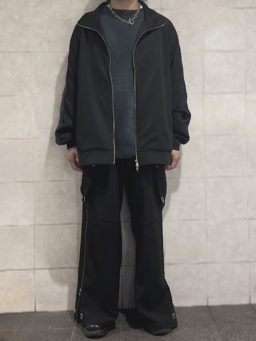 KEN🎧🤍《低身長》さんのコーディネート