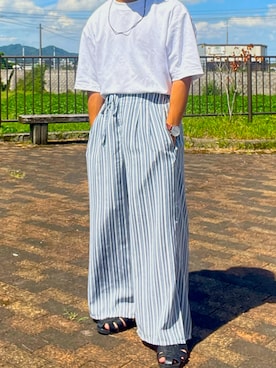 奈朱さんのコーディネート