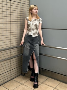 フリンジスリットデニムスカート【セットアップ着用可】｜ムルーア