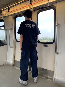 「NAUTICA（ノーティカ）のNAUTICA/ノーティカ Rip Stop Cargo Pants（カーゴパンツ、グレー系）」を使った、王 さん（メンズ・180cm）の春コーディネート