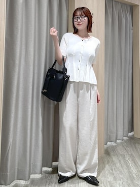 「VIS（ビス）のアイテム（トップス）」を使った、なつきさん（レディース・159cm）の春コーディネート