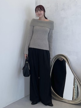 「VIS（ビス）のフェザーヤーンオフショルもちもちリブニット/イージーケア（ニット/セーター）」を使った、なつきさん（レディース・159cm）の秋コーディネート