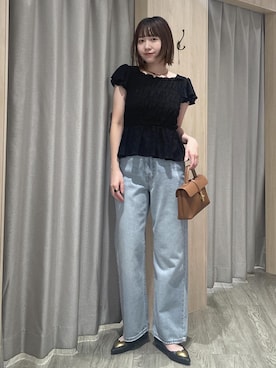 「VIS（ビス）の【WEB限定】ひねり金具ワンハンドルミニショルダーバッグ/2WAY（ショルダーバッグ、イエロー系）」を使った、なつきさん（レディース・159cm）の夏コーディネート