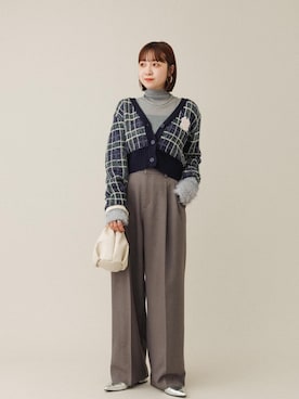 「VIS（ビス）の袖フェザーシアータートルニット（ニット/セーター）」を使った、なつきさん（レディース・159cm）の秋コーディネート