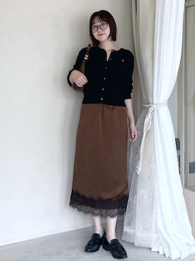 「Juze（ジュゼ）のギャザーローファー（ローファー、ブラック系）」を使った、なつきさん（レディース・159cm）の夏コーディネート