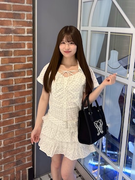 「OLIVE des OLIVE（オリーブデオリーブ）のアイテム（シャツワンピース、ホワイト系）」を使った、ちゆきさん（レディース・153cm）の春コーディネート