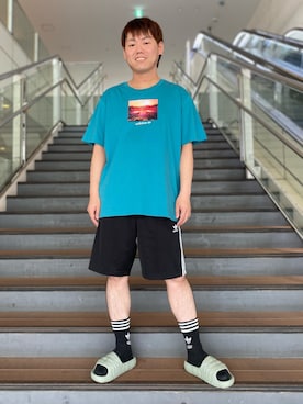 「グラフィックTシャツ」｜Kuma Yuyaさん（メンズ・172cm）の春コーディネート