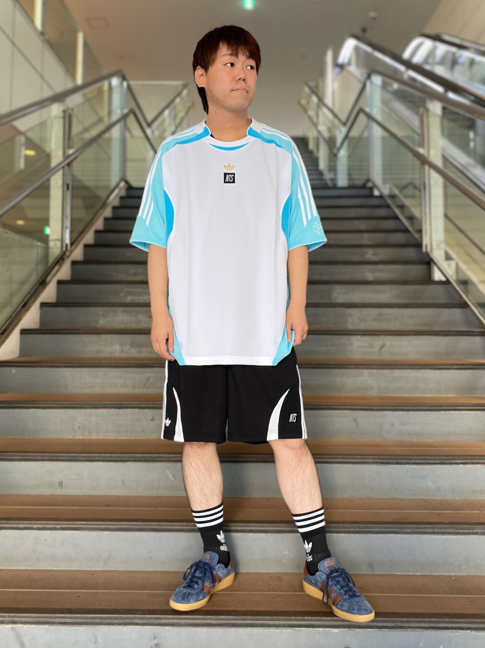 バミューダ / BERMUDA、adidas × NTS Radio 総柄プリント SST