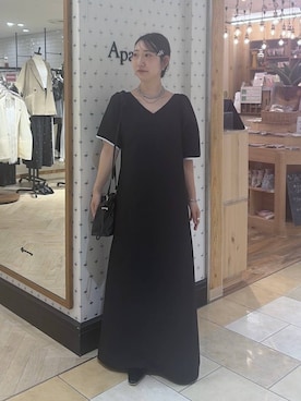 「A part by（アパートバイ）のハイショクＶネックワンピース（ワンピース、ブラック系）」を使った、eriaさん（レディース・151cm）の夏コーディネート