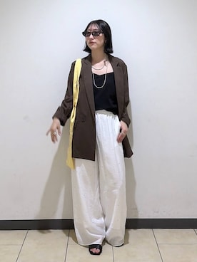 「A part by（アパートバイ）のＶネックキャミソール（キャミソール、ブラック系）」を使った、eriaさん（レディース・151cm）の春コーディネート