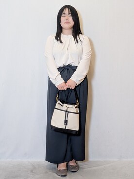 「index（インデックス）のランダムタックトップス【洗濯機OK/吸水速乾/接触冷感/UVケア】《5col》（Tシャツ/カットソー、ベージュ系）」を使った、iori0305さん（レディース）の春コーディネート