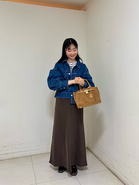 「アイテム（デニムジャケット）」を使った、miyukiさん（レディース・162cm）の秋コーディネート