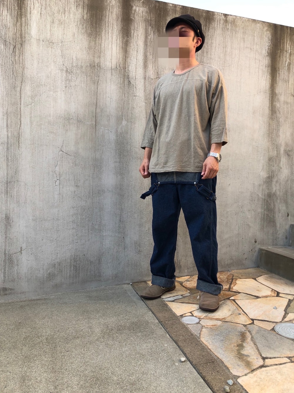 「おしゃれさんと繋がりたい、今日のコーデ、オーバーオール、低身長コーデ」｜「GOHEMPのアイテム（Tシャツ/カットソー、グリーン系）」を使った、kstyle078さん（メンズ・164cm）の秋コーディネートの1枚目の写真