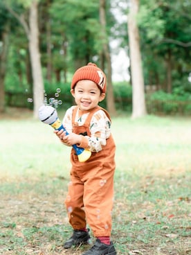 「公園コーデ」｜「アイテム（オールインワン・サロペット）」を使った、ui&mama𐂃✩さん（キッズ・90cm）の秋コーディネート