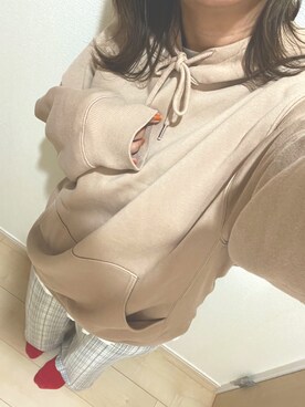 「GU（ジーユー）のアイテム（トップス、ベージュ系）」を使った、ら   ん   ☕︎︎‎𓂃 𓈒𓏸さん（レディース）の秋コーディネート