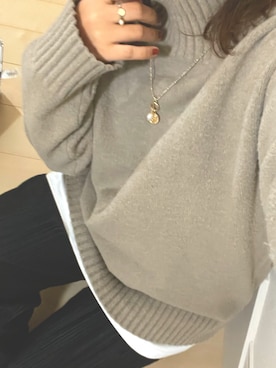 「GU（ジーユー）のアイテム（トップス、ベージュ系）」を使った、ら   ん   ☕︎︎‎𓂃 𓈒𓏸さん（レディース）の秋コーディネート