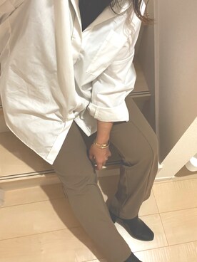 「GU（ジーユー）のアイテム（パンツ、ブラウン系）」を使った、ら   ん   ☕︎︎‎𓂃 𓈒𓏸さん（レディース）の秋コーディネート