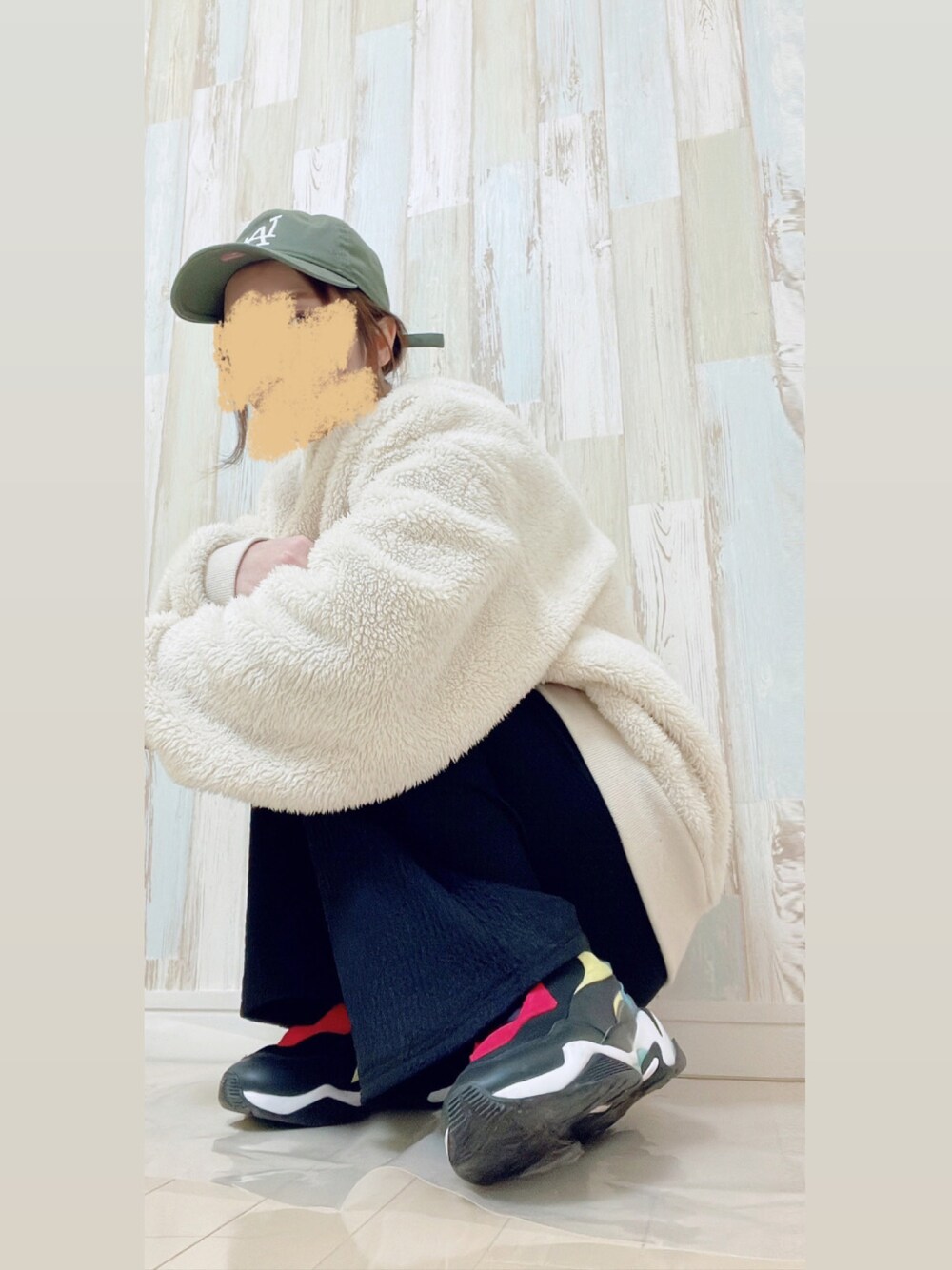 「NEW ERA、秋冬コーデ、大人カジュアル、スニーカーコーデ、キャップ、PUMA、PUMA thunder spectra」｜「NEW ERAのニューエラ キャップ 9THIRTY MLB NEW ERA（キャップ、グリーン系）」を使った、☺︎♥♡Ree♡♥☺︎さん（レディース・152cm）の冬コーディネートの1枚目の写真