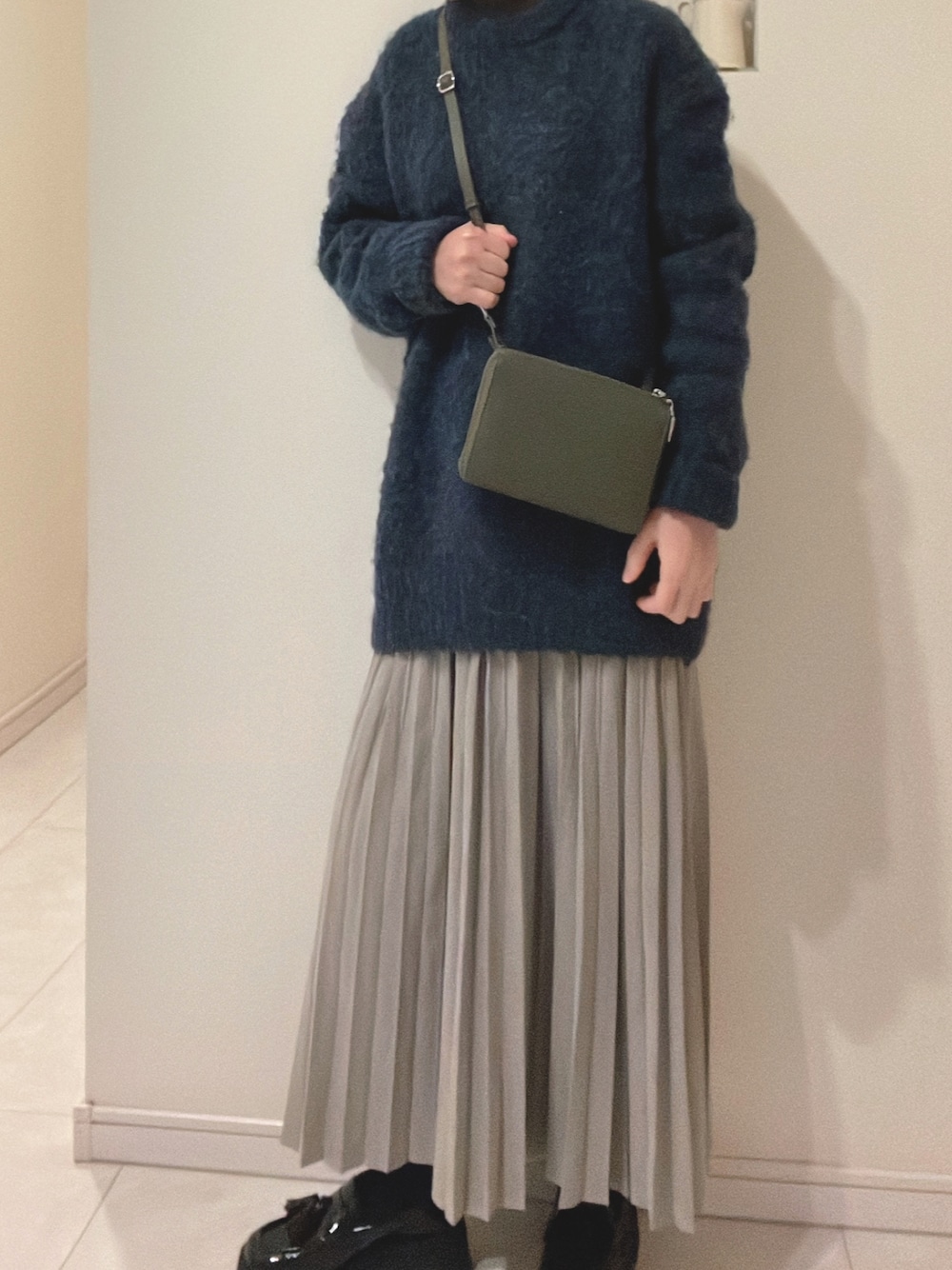「ZARA、ニットコーデ、オーバーサイズ、プリーツスカート、今日のコーデ、低身長女子、ママコーデ」｜「ZARAのアイテム（ニット/セーター、ブルー系）」を使った、☺︎♥♡Ree♡♥☺︎さん（レディース・152cm）の冬コーディネートの1枚目の写真
