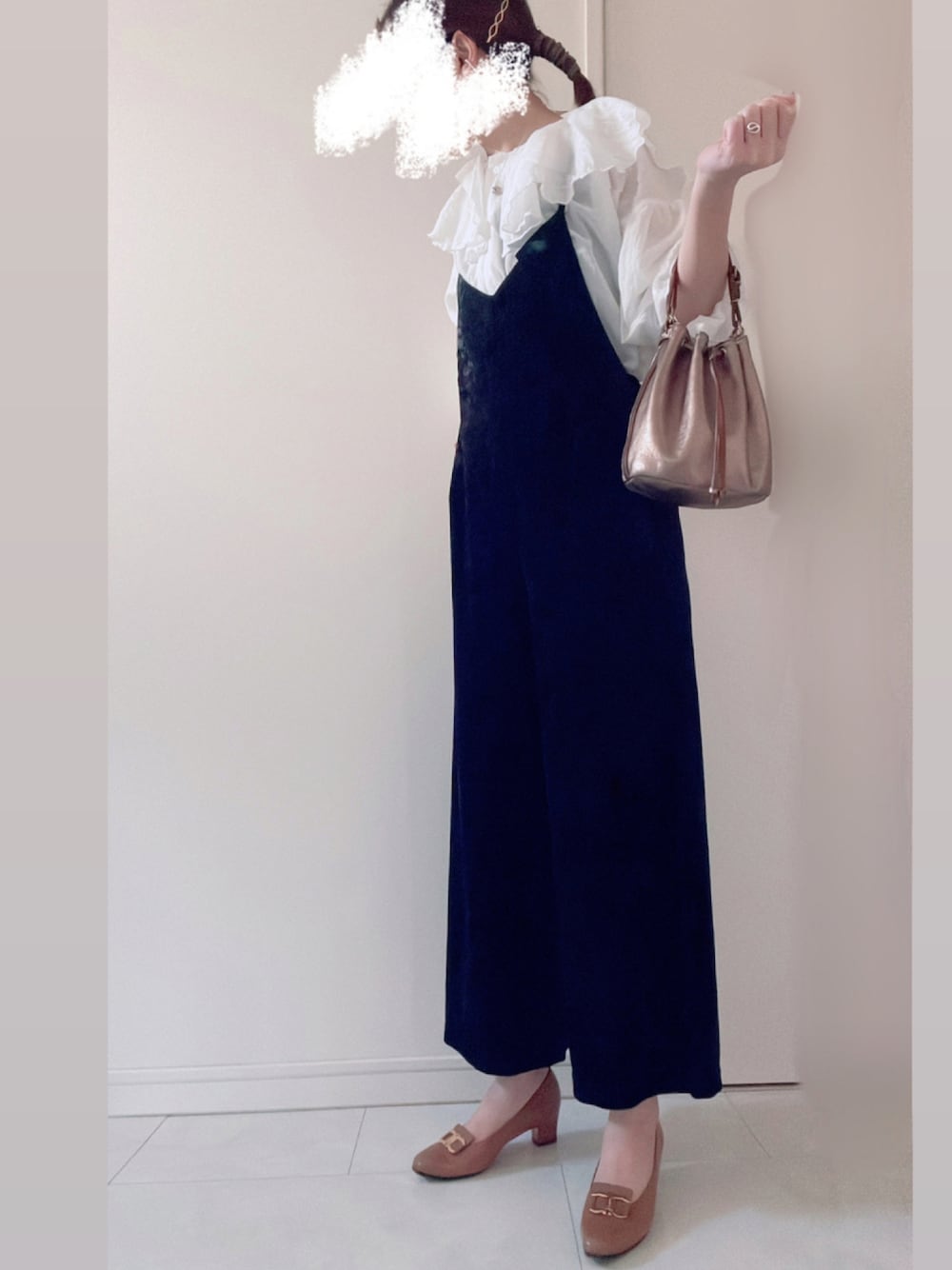 「きれいめカジュアル、今日のコーデ、ママコーデ、低身長コーデ、休日スタイル」｜「FERRAGAMOのアイテム（パンプス、ブラウン系）」を使った、☺︎♥♡Ree♡♥☺︎さん（レディース・152cm）の秋コーディネートの1枚目の写真
