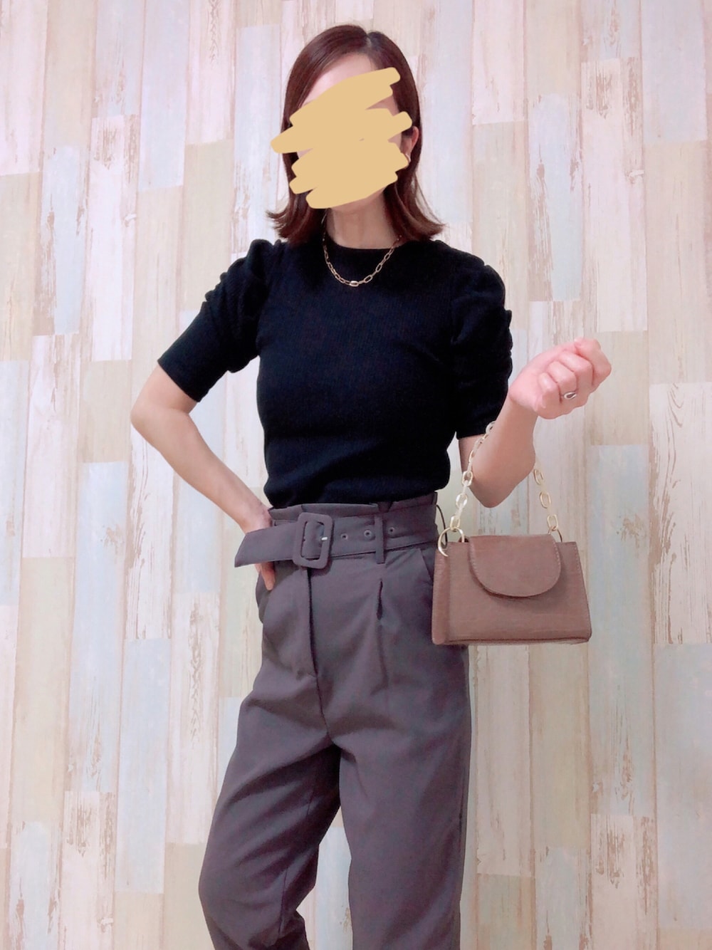 「プチプラ、着回しコーデ、パフスリーブ、今日のコーデ」｜「AZUL by moussyのアイテム（Tシャツ/カットソー、ブラック系）」を使った、☺︎♥♡Ree♡♥☺︎さん（レディース・152cm）の秋コーディネートの1枚目の写真