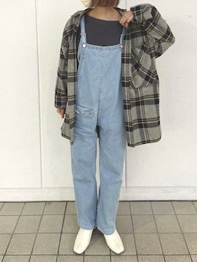「NOLLEY’S（ノーリーズ）のアイテム（サロペット/オーバーオール）」を使った、Rie Millerさん（レディース・160cm）の秋コーディネート