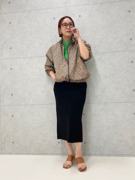 「ウィンドブレーカー」｜「アイテム（ブルゾン）」を使った、Rie Millerさん（レディース・160cm）の春コーディネート
