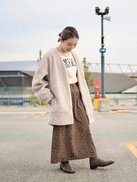 「コーディネート」｜「アイテム（スウェット）」を使った、Rie Millerさん（レディース・160cm）の秋コーディネート