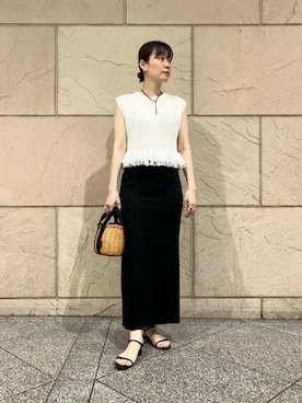 「URBAN RESEARCH ROSSO WOMEN（アーバンリサーチ　ロッソ）のアイテム（ニット/セーター）」を使った、katayoさん（レディース・166cm）の夏コーディネート