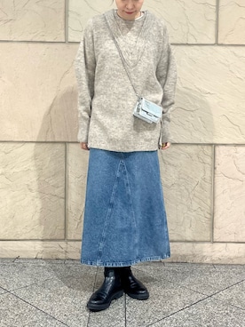 「URBAN RESEARCH ROSSO WOMEN（アーバンリサーチ　ロッソ）のアイテム（ニット/セーター）」を使った、katayoさん（レディース・166cm）の冬コーディネート