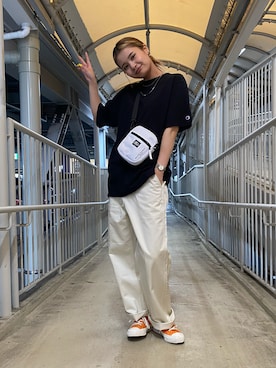 「アイテム（チノパンツ）」を使った、komaki0913さん（レディース・160cm・10代）の夏コーディネート