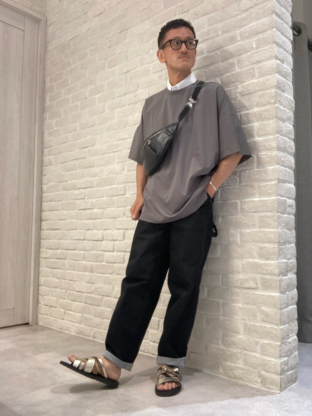 「レザーサンダル、サンダル、サンダルコーデ、アルフレッド･バニスター(alfredoBANNISTER)、夏コーデ、夏ファッション」｜「alfredoBANNISTERのマルチクロス レザーサンダル（サンダル、ゴールド系）」を使った、nobgさん（メンズ・171cm）の夏コーディネートの1枚目の写真