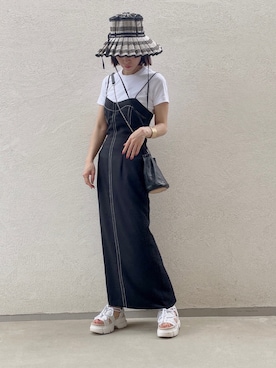 「アイテム（ハット）」を使った、Runaさん（レディース・150cm）の夏コーディネート