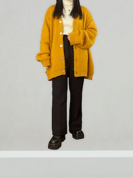 「UNIQLO（ユニクロ）のエクストラファインメリノリブタートルネックセーター（長袖）（ニット/セーター）」を使った、yuri さん（レディース・147cm）の冬コーディネート