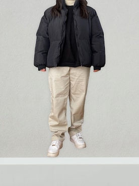 「NIKE（ナイキ）のWMNS AF1 SAGE LOW ナイキ ウィメンズ エアフォース1 セイジ LOW AR5339-100（スニーカー）」を使った、yuri さん（レディース・147cm）の冬コーディネート