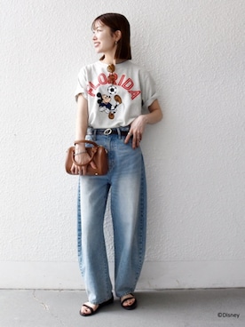「Disney（ディズニー）のアイテム（Tシャツ/カットソー）」を使った、机さん（レディース・166cm）の夏コーディネート