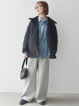 「リバーシブル」｜「アイテム（ブルゾン）」を使った、机さん（レディース・166cm）の冬コーディネート