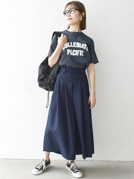 「キュロット」｜「アイテム（Tシャツ/カットソー）」を使った、机さん（レディース・166cm）の春コーディネート