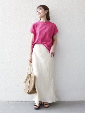 「SHIPS any（シップス エニィ）のSHIPS any: タッセル 透かし編み ペーパー トート バッグ（トートバッグ、イエロー系）」を使った、机さん（レディース・166cm）の春コーディネート