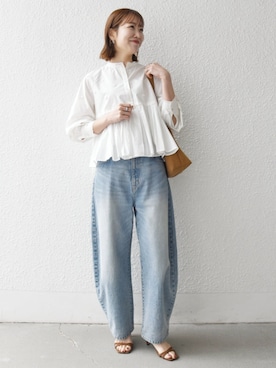 「bon_meur（ボンミュール）のbon_meur:〈洗濯機可能〉コクーン シルエット デニム パンツ（デニムパンツ、ブルー系）」を使った、机さん（レディース・166cm）の春コーディネート