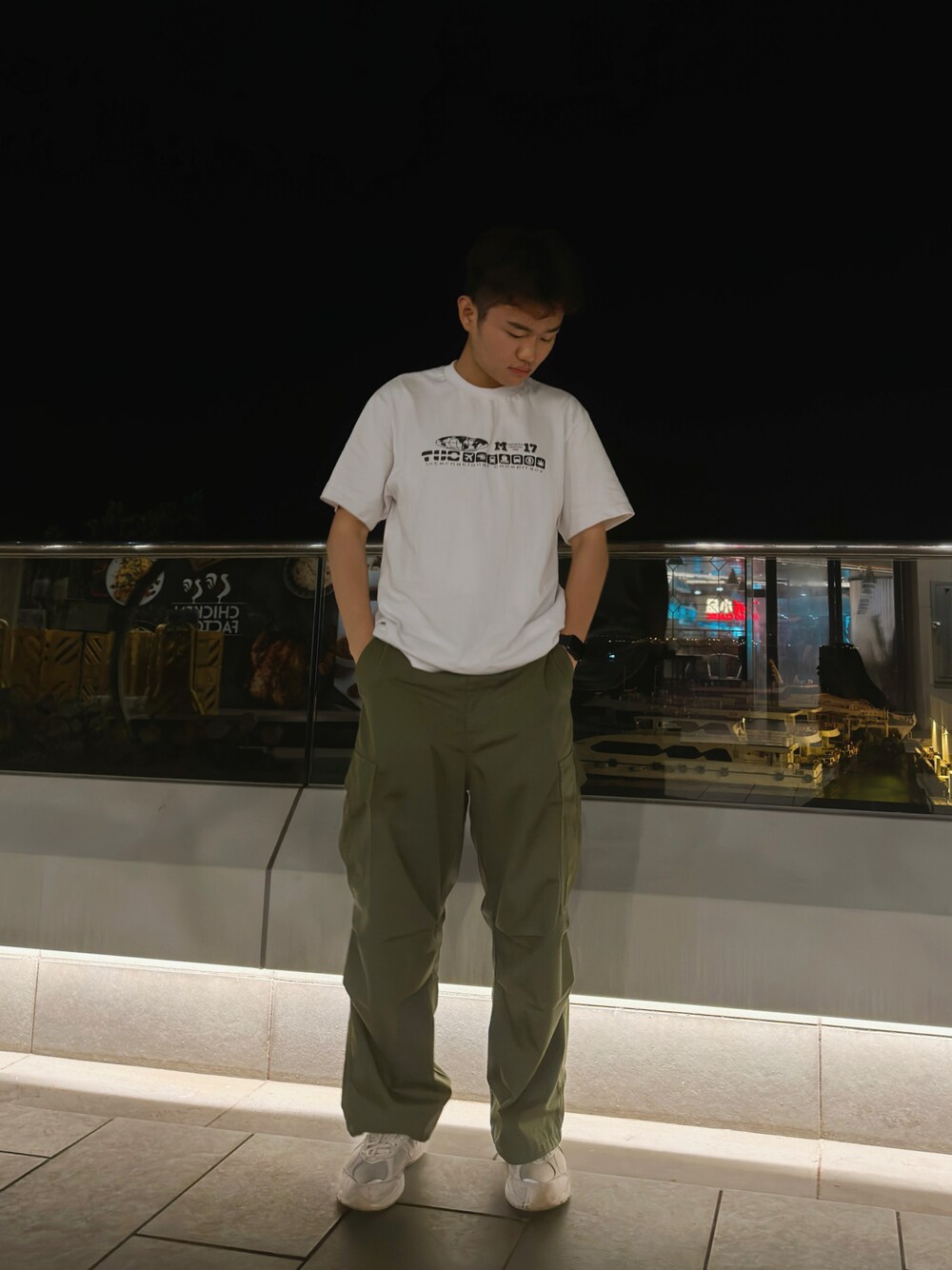 「お出かけコーデ日記、初夏コーデ、ootd、夏、今日のコーデ、casual、hkboy」｜「GUのアイテム（パンツ、グリーン系）」を使った、CC1さん（メンズ・175cm）の春コーディネートの1枚目の写真